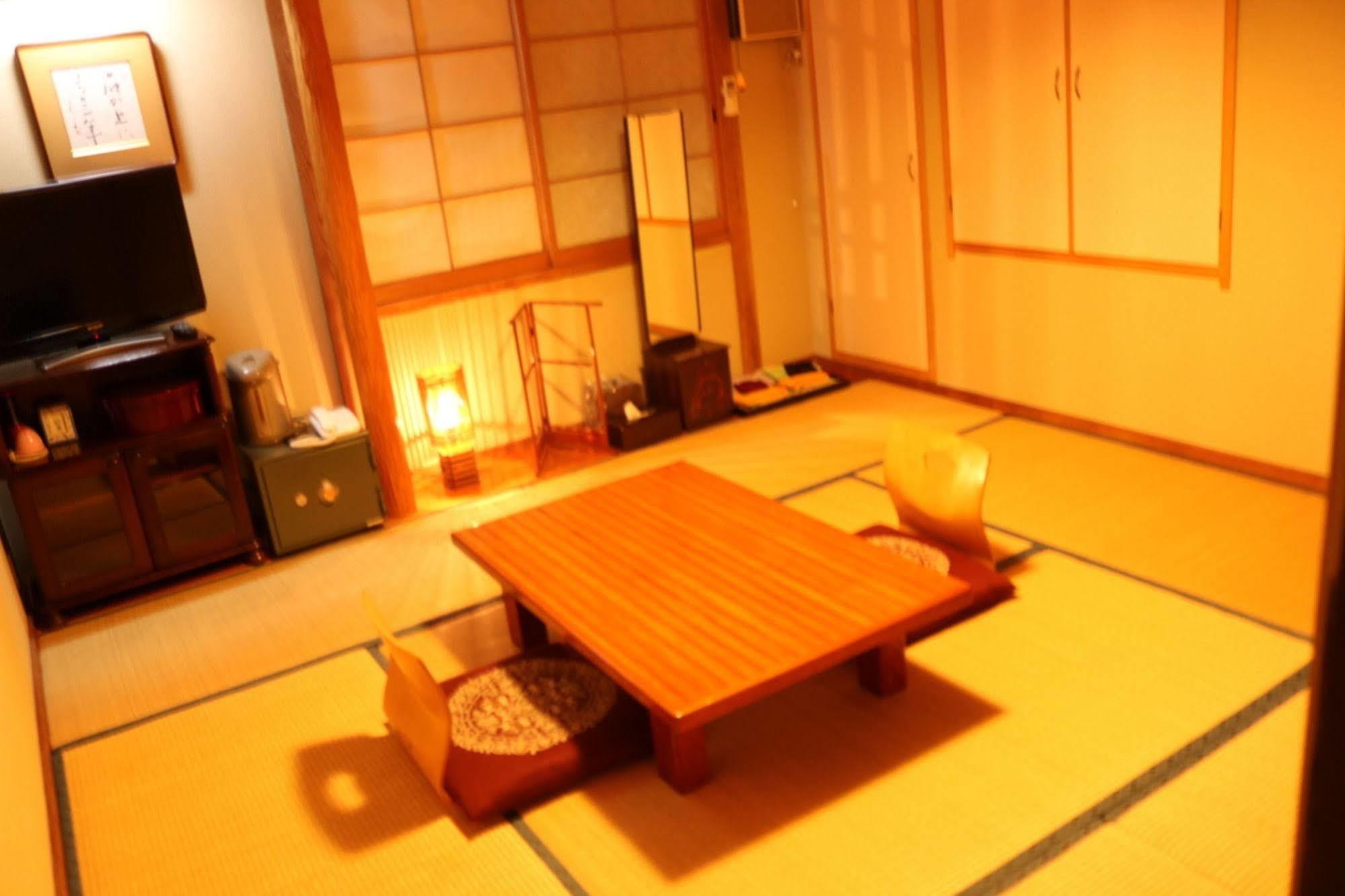 La Maison De David Yufu Extérieur photo