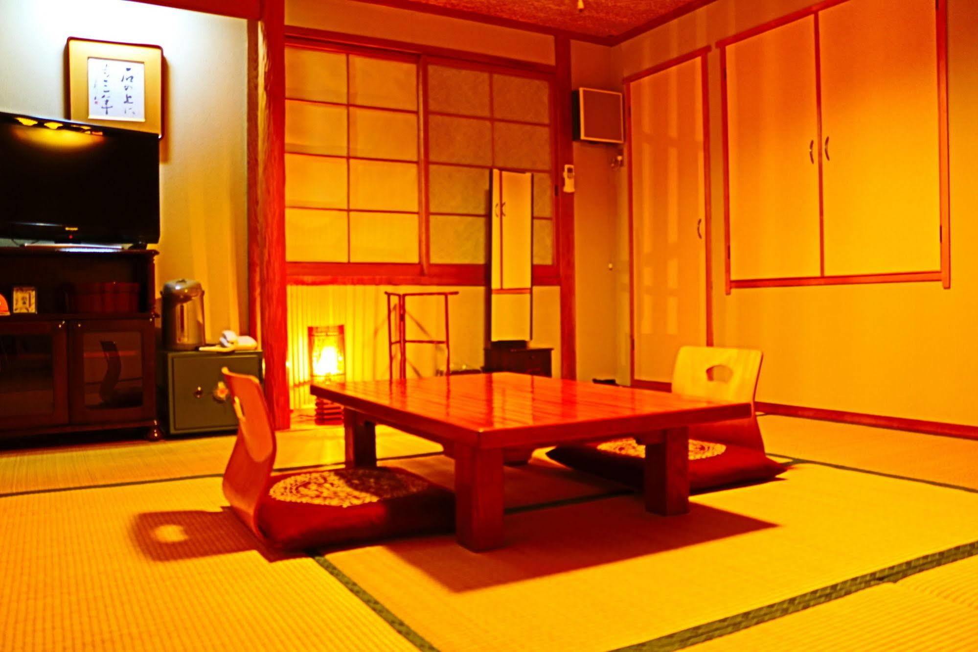 La Maison De David Yufu Extérieur photo